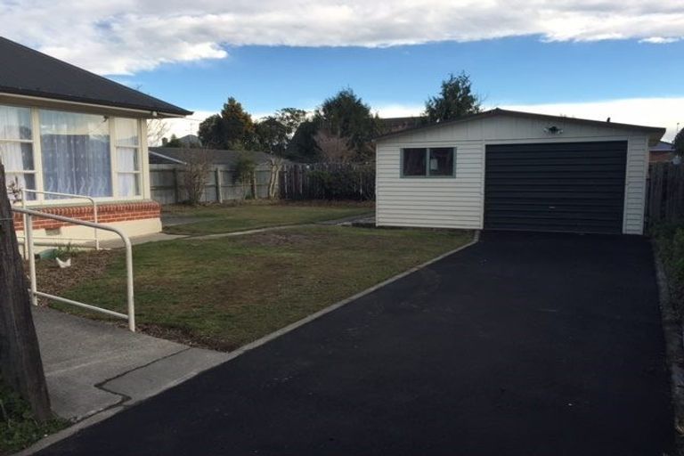 Photo of property in 11 Smitheram Street, Allenton, Ashburton, 7700