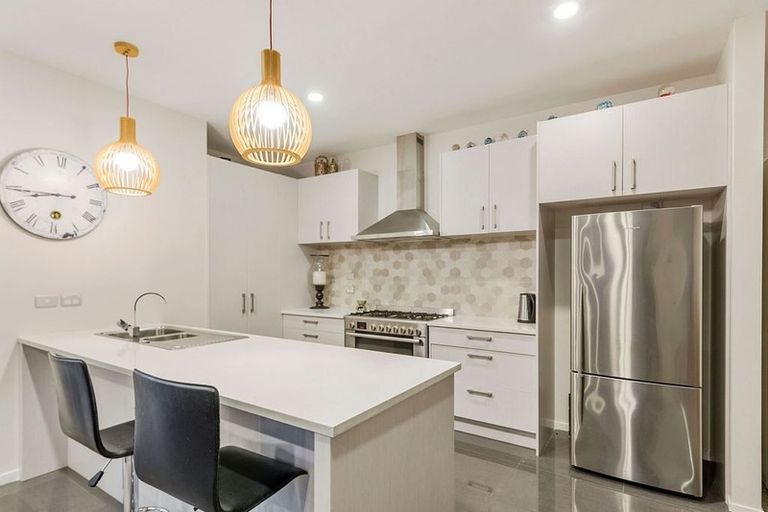 Photo of property in 5 Teatree Close, Huntington, Hamilton, 3210