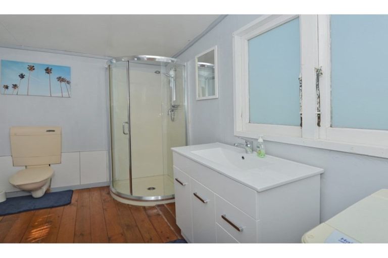 Photo of property in 78 Marsden Point Road, Ruakaka, 0116