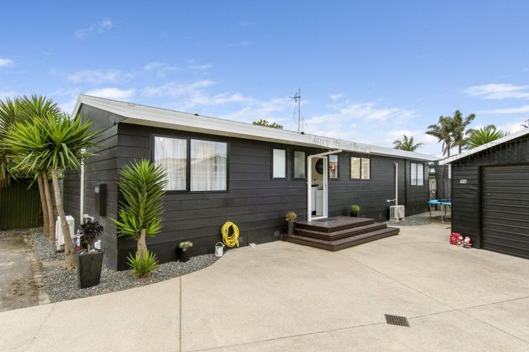 Photo of property in 19a Doncaster Drive, Papamoa Beach, Papamoa, 3118