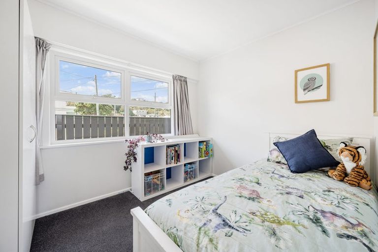 Photo of property in 143a Rongotai Road, Kilbirnie, Wellington, 6022