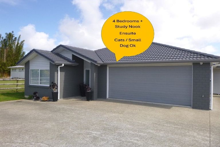 Photo of property in 120 Matua Road, Huapai, Kumeu, 0810