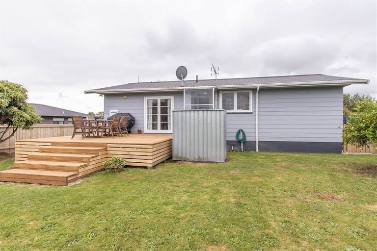 Photo of property in 5 Karaka Street, Inglewood, 4330