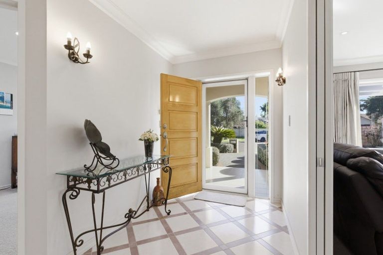 Photo of property in 29 Saint Heliers Place, Papamoa Beach, Papamoa, 3118