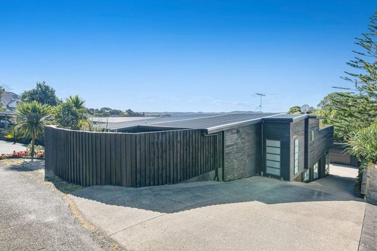 Photo of property in 57 Duncansby Road, Stanmore Bay, Whangaparaoa, 0932