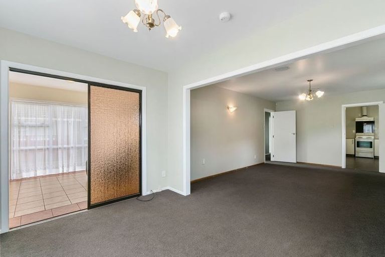 Photo of property in 4 Parkway, Wainuiomata, Lower Hutt, 5014