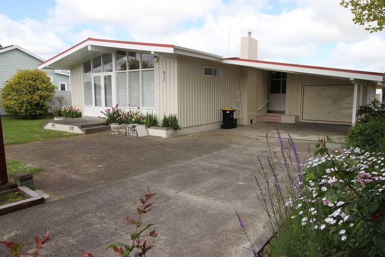 Photo of property in 19 King Street, Feilding, 4702