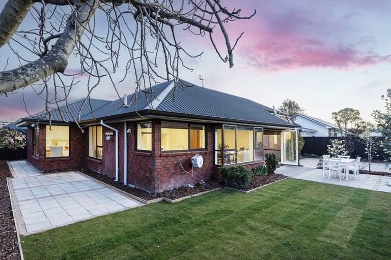 Photo of property in 6d Rimu Street, Riccarton, Christchurch, 8041