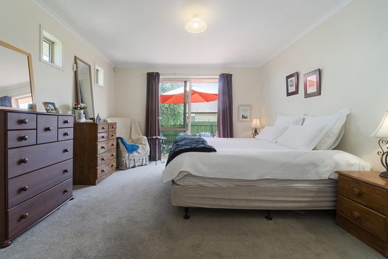 Photo of property in 11 Raabia Close, Parakai, 0830