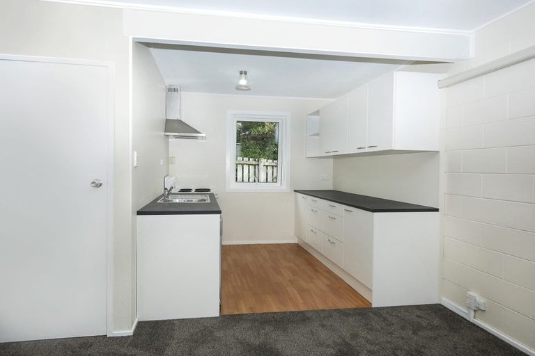 Photo of property in 1/12 Thornley Street, Titahi Bay, Porirua, 5022