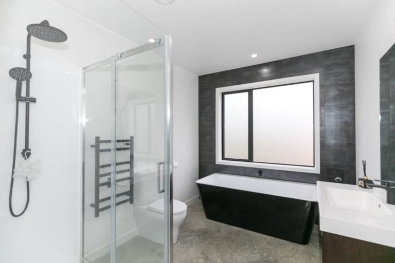 Photo of property in 22c Deseret Road, Temple View, Hamilton, 3218