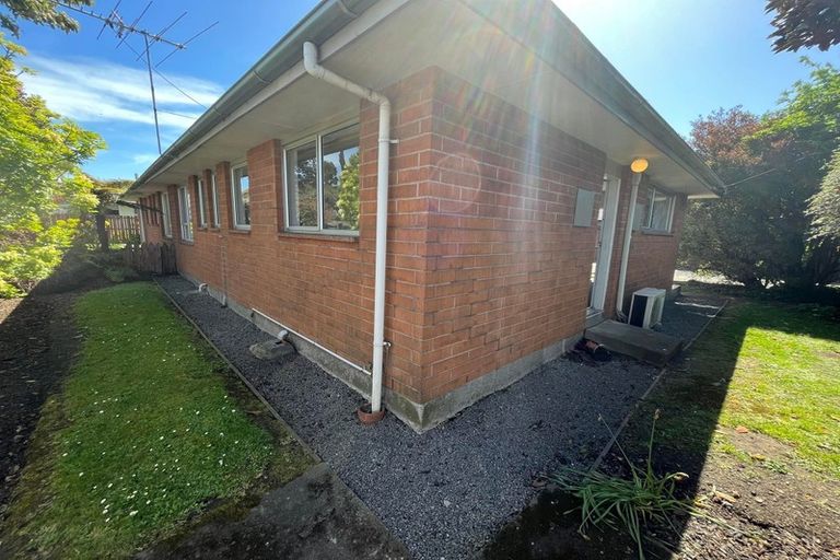 Photo of property in 1/97 Gayhurst Road, Dallington, Christchurch, 8061