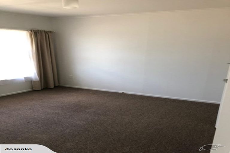 Photo of property in 2/405 Lake Road, Takapuna, Auckland, 0622