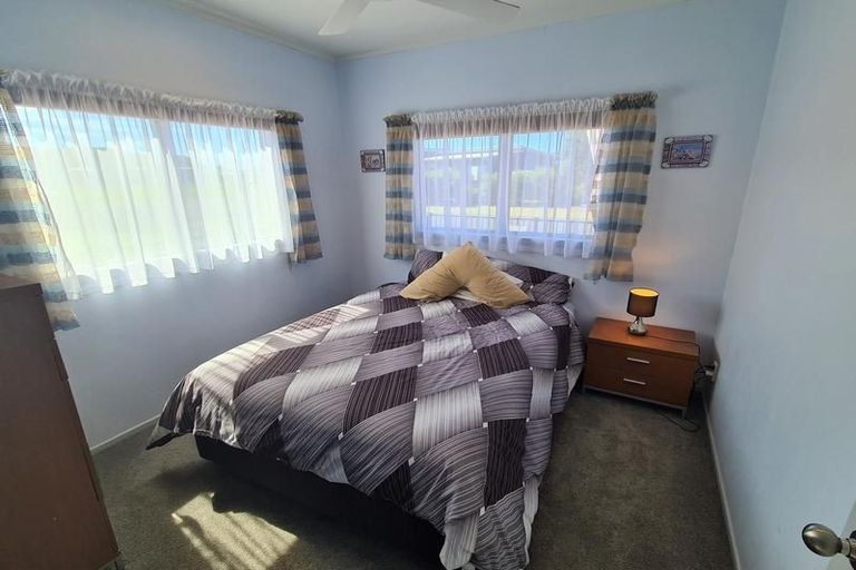 Photo of property in 122 Karo Drive, Matarangi, Whitianga, 3592