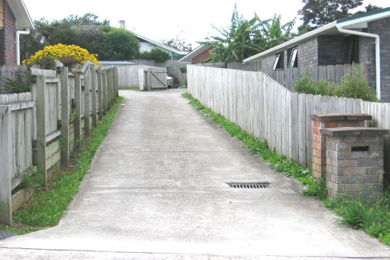 Photo of property in 14 Muriel Place, Ranui, Auckland, 0612