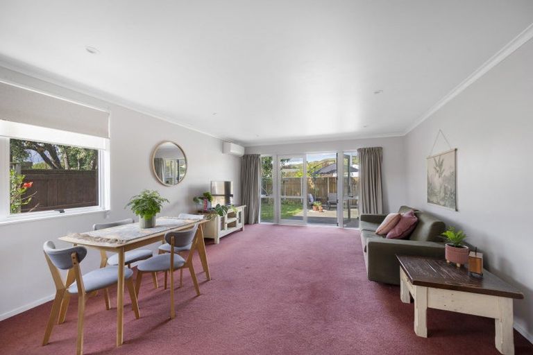 Photo of property in 1/2 Trigg Crescent, Taradale, Napier, 4112