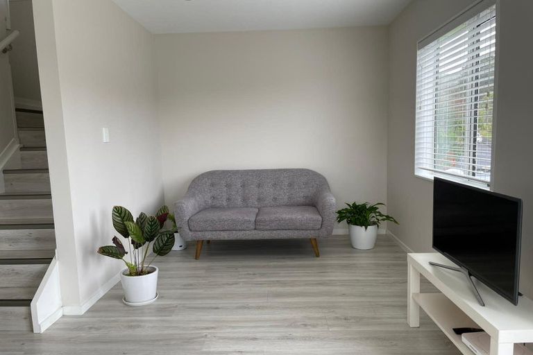 Photo of property in 10 Sequoia Place, Sunnynook, Auckland, 0620