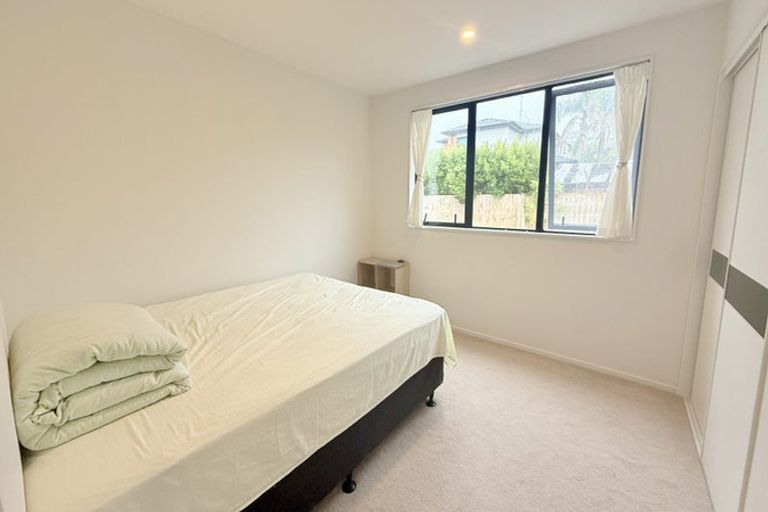 Photo of property in 6/11 Rengarenga Rise, Fairview Heights, Auckland, 0632