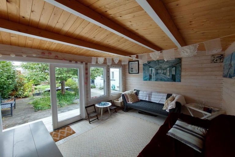 Photo of property in 39 South Road, Blagdon, New Plymouth, 4310