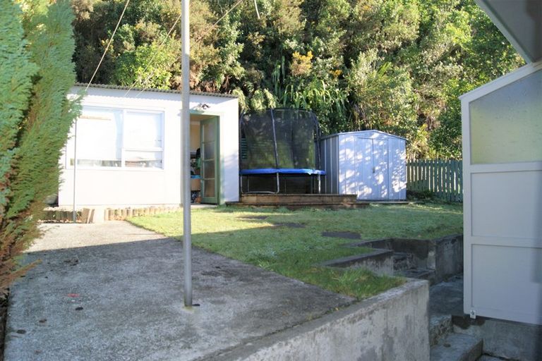 Photo of property in 23b Old Coach Road, Johnsonville, Wellington, 6037