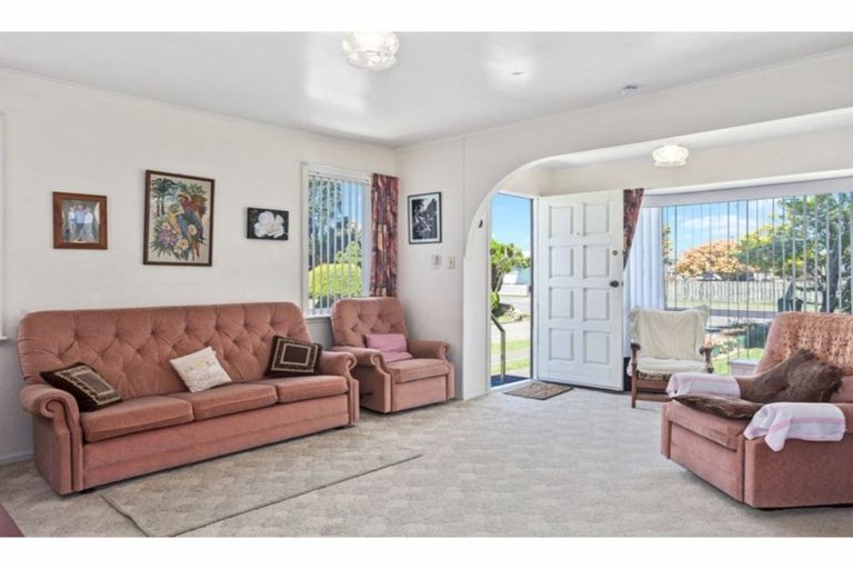 Photo of property in 15 Rimu Street, Edgecumbe, 3120