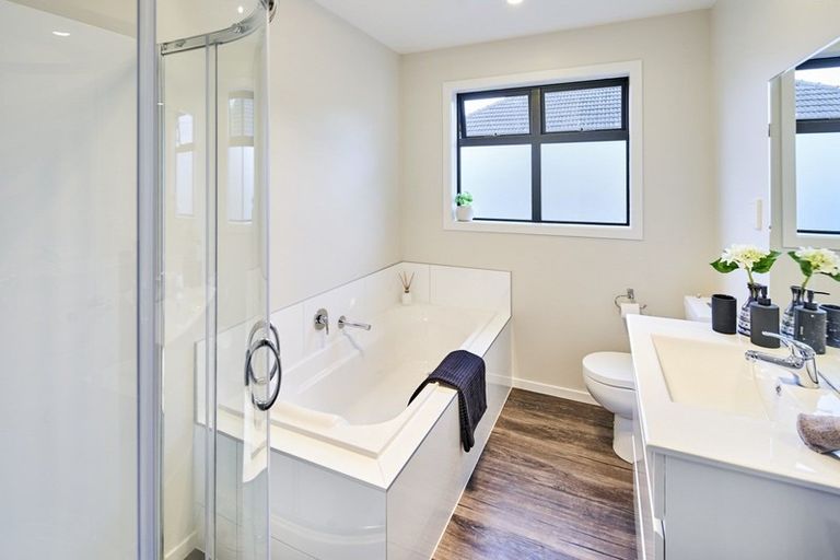 Photo of property in 12a Atiawa Crescent, Waiwhetu, Lower Hutt, 5010