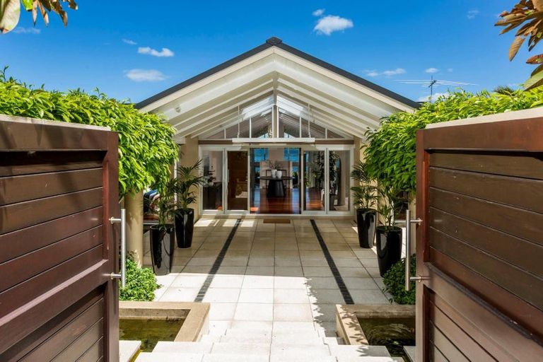 Photo of property in 7 Eric Price Avenue, Takapuna, Auckland, 0620