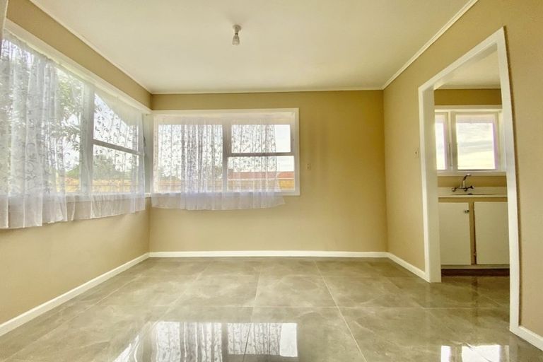 Photo of property in 25 Awatere Street, Clover Park, Auckland, 2023