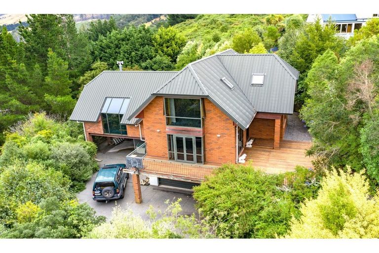 Photo of property in 5 Lachie Griffen Rise, Governors Bay, Lyttelton, 8971