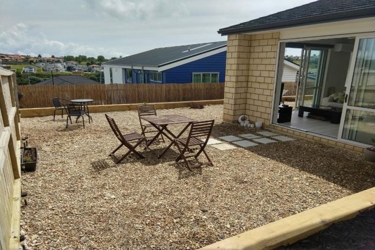 Photo of property in 16 Kiwa Crescent, Gulf Harbour, Whangaparaoa, 0930