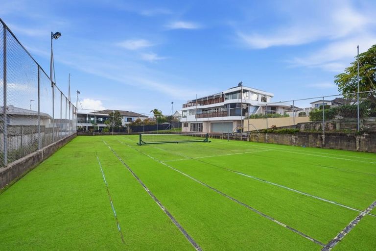 Photo of property in 99 East Coast Road, Castor Bay, Auckland, 0620