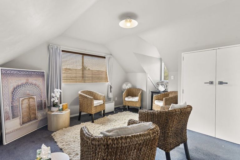 Photo of property in 19 Patons Road, Howick, Auckland, 2014