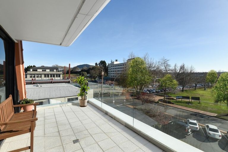 Photo of property in 1152 Whakaue Street, Rotorua, 3010