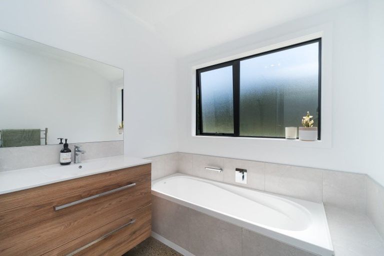 Photo of property in 235e Watershed Road, Bunnythorpe, Palmerston North, 4470