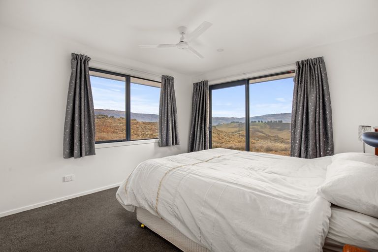 Photo of property in 29 Old Golf Course Road, Bridge Hill, Alexandra, 9320