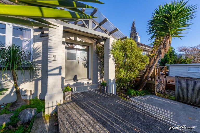 Photo of property in 1 Sandford Street, Trentham, Upper Hutt, 5018