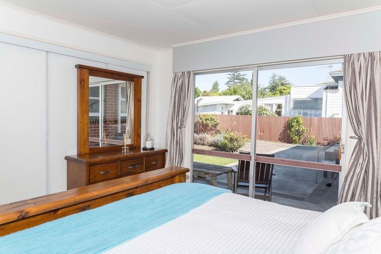 Photo of property in 25 Victoria Avenue, Dannevirke, 4930