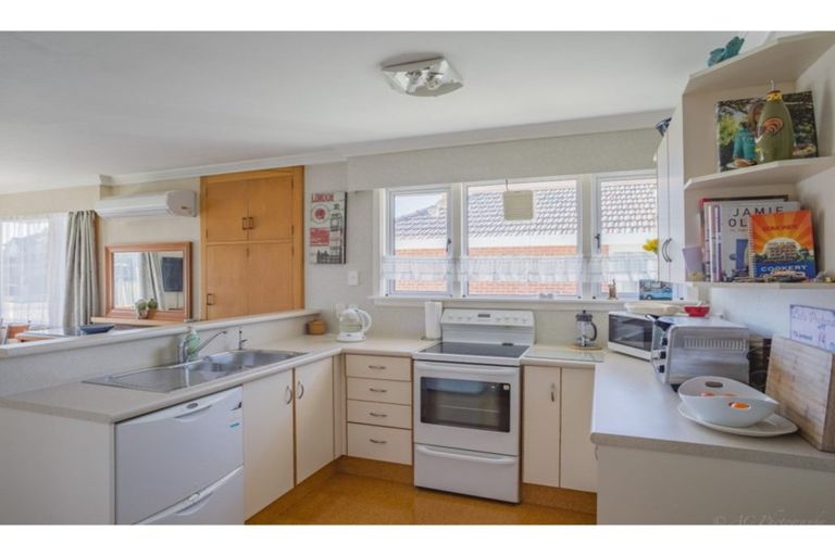 Photo of property in 10 Saint George Street, Watlington, Timaru, 7910