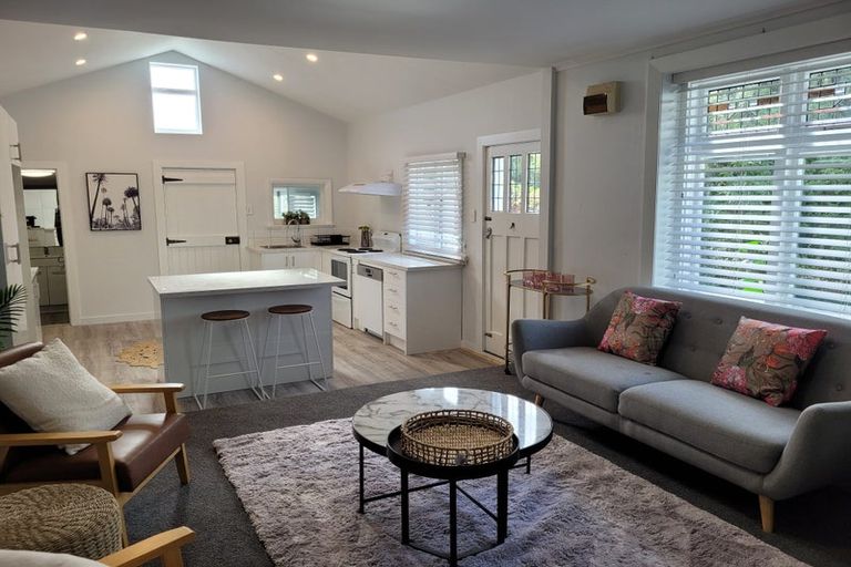 Photo of property in 3 Mcfaddens Road, St Albans, Christchurch, 8052