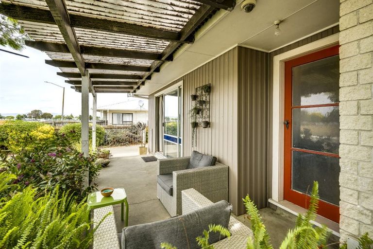 Photo of property in 55 Caernarvon Drive, Flaxmere, Hastings, 4120