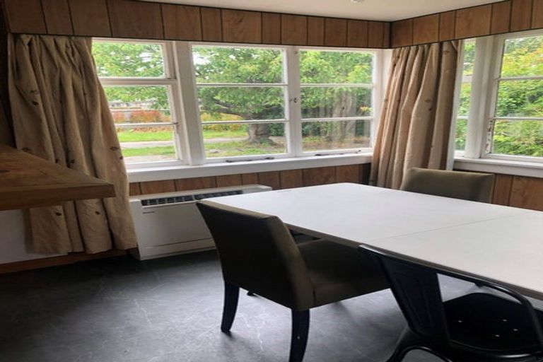 Photo of property in 21 Broadbent Street, Riccarton, Christchurch, 8041