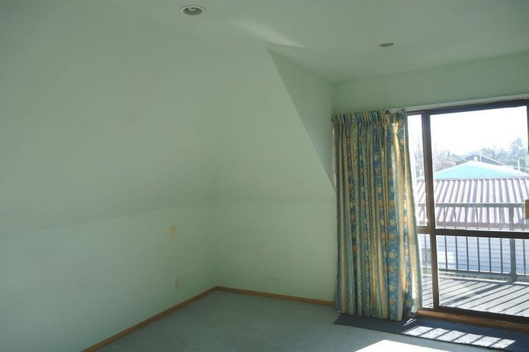 Photo of property in 9a Suva Street, Upper Riccarton, Christchurch, 8041