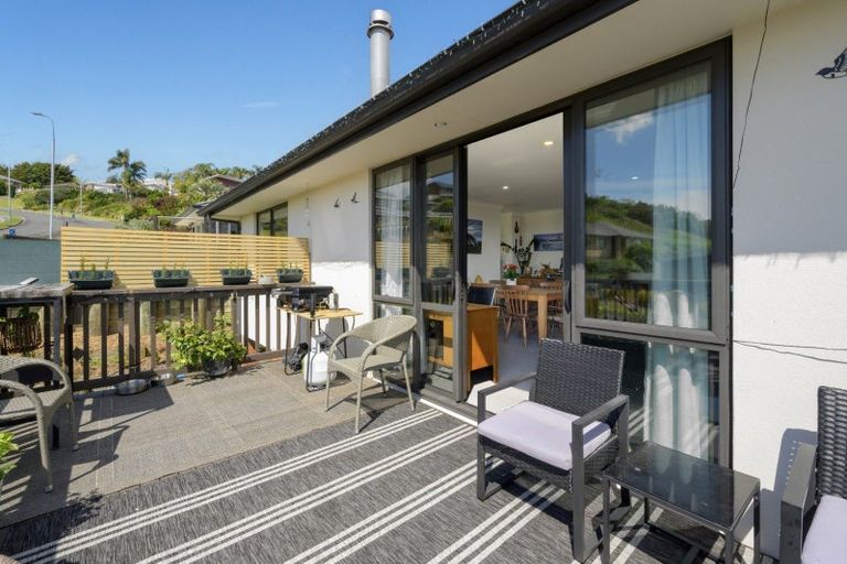 Photo of property in 49 Orion Drive, Welcome Bay, Tauranga, 3112