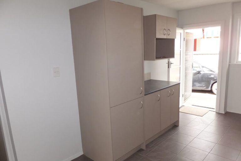 Photo of property in 2/7 Angela Street, Upper Riccarton, Christchurch, 8041