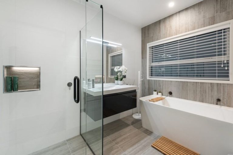 Photo of property in 141 Penetaka Heights, Pyes Pa, Tauranga, 3112