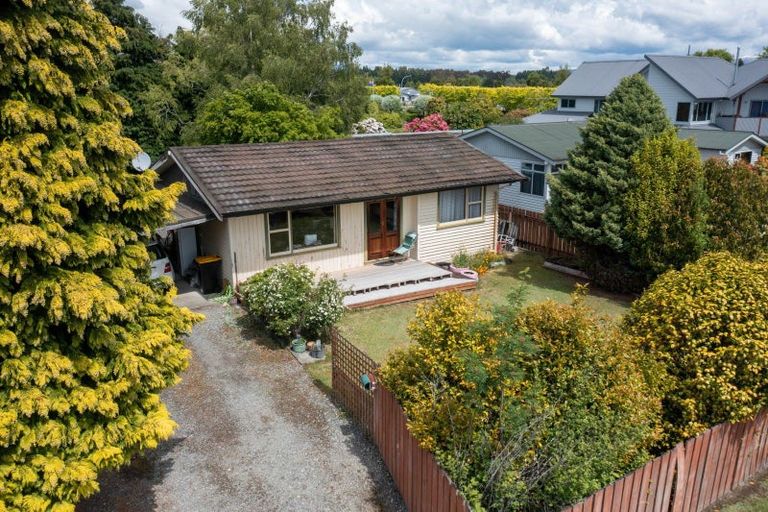 Photo of property in 190 Milford Road, Te Anau, 9600