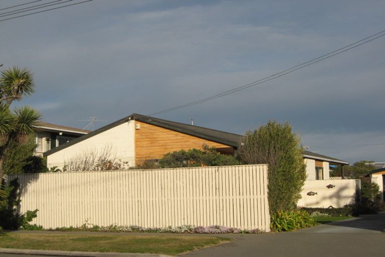 Photo of property in 128 Rocking Horse Road, Southshore, Christchurch, 8062