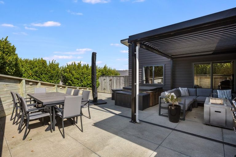 Photo of property in 12 Mo Street, Camborne, Porirua, 5026