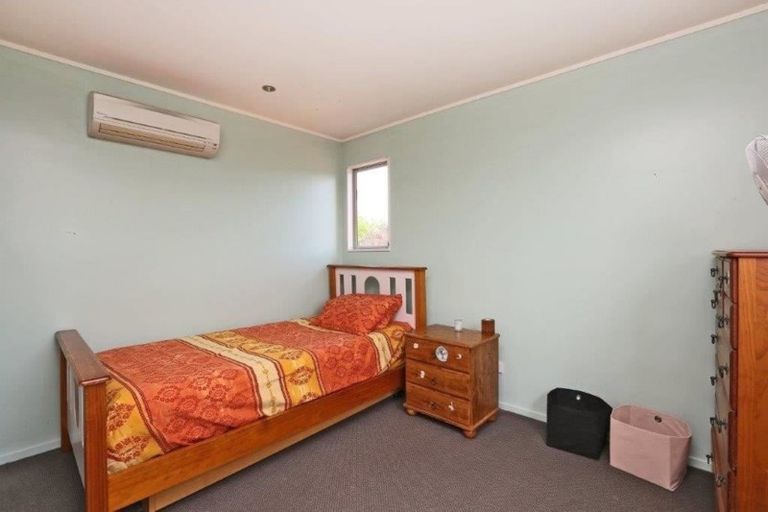 Photo of property in 24 Russell Robertson Drive, Havelock North, 4130