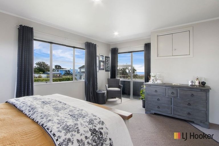 Photo of property in 287 Seaforth Road, Waihi Beach, 3611